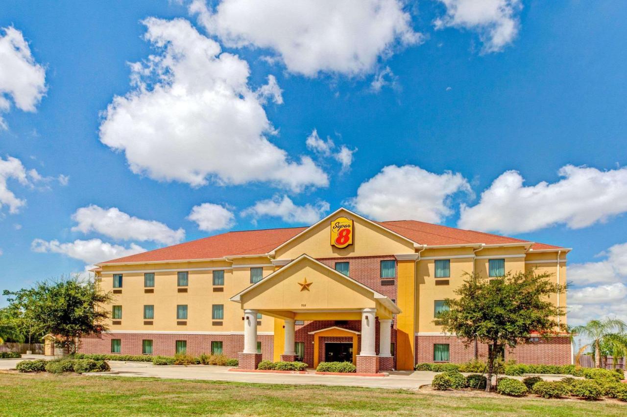 Super 8 By Wyndham Laporte La Porte Eksteriør billede